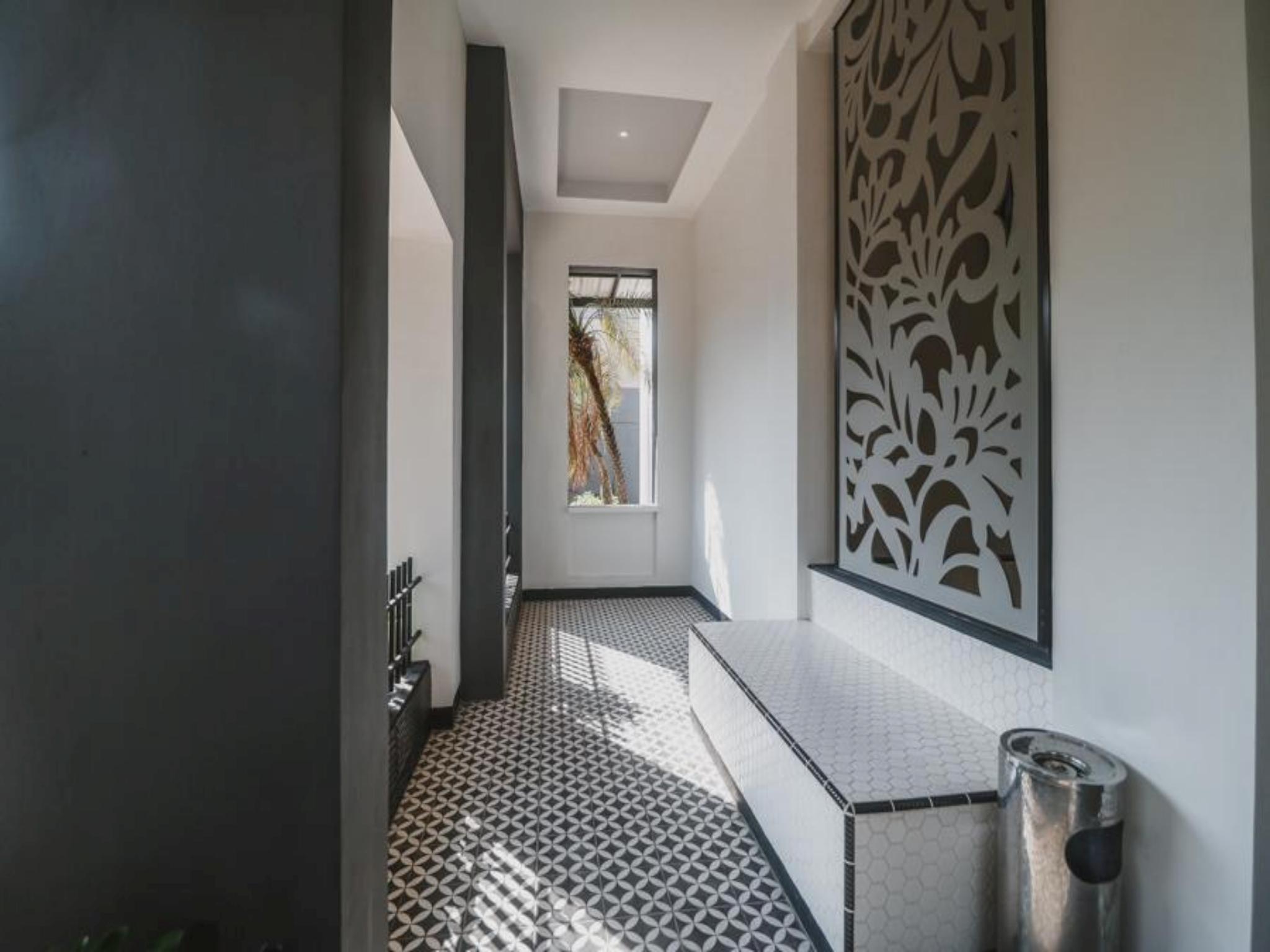 Reddoorz Plus Near Mall Slipi Jaya Jakarta Exterior foto